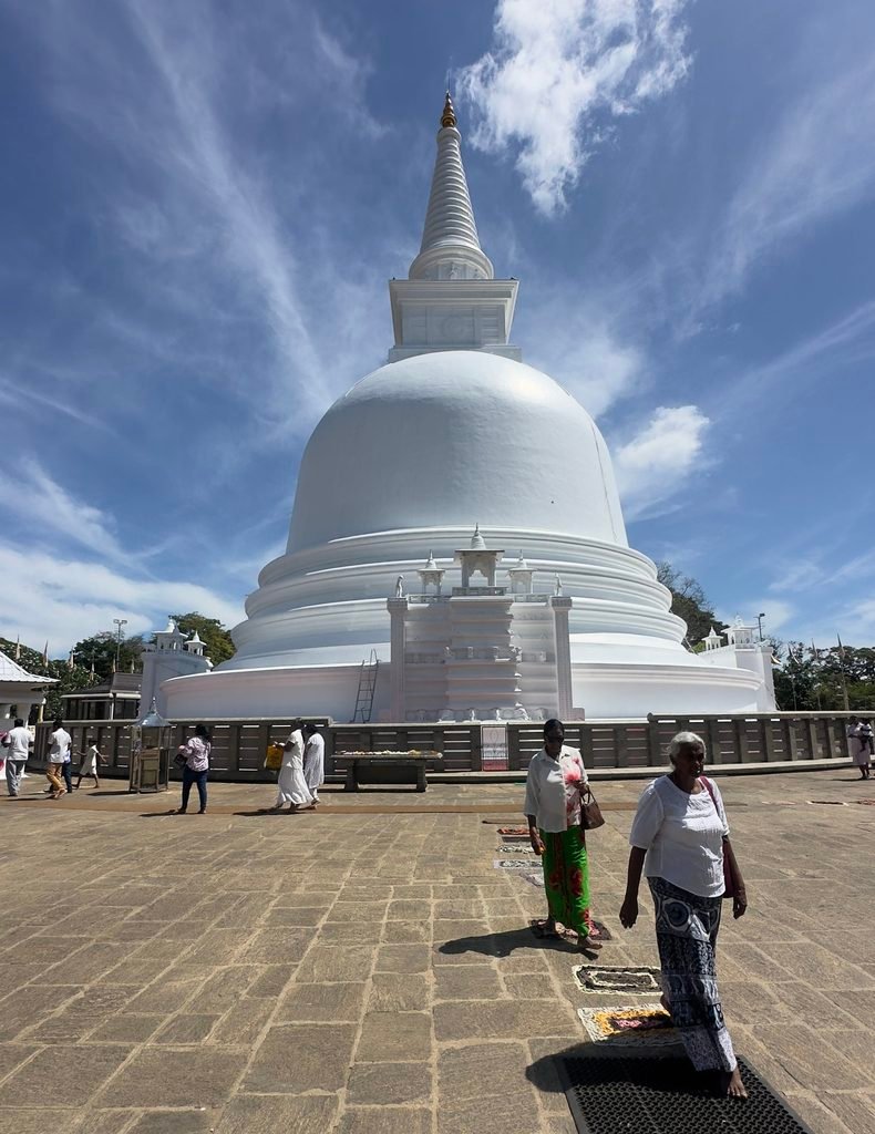 Mahiyanganaya Stupaya, First Buddhist Stupa in Sri Lanka